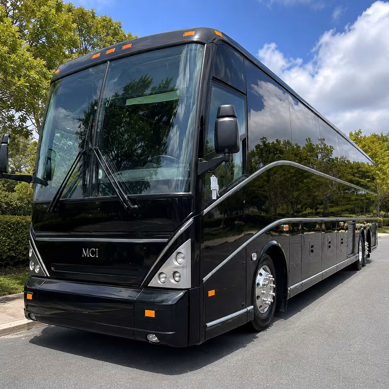 charterbusjurupavalley com will help you coordinate corporate event transportation across the inland empire